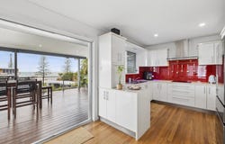 8 Tramore Street, Margate, Qld 4019