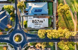 2 Shepparton Street, Eynesbury, Vic 3338