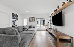 11/2 Burke Street, Hastings, Vic 3915