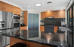 7 Angus Street, Highfields, Qld 4352