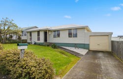 2 Bishton Street, Devonport, Tas 7310