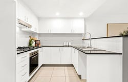 11/8-12 Wandella Road, Miranda, NSW 2228