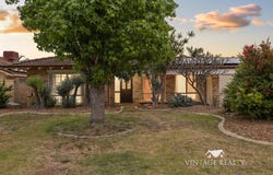 15 Endeavour Court, Thornlie, WA 6108