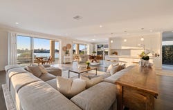 20 Argyle Crescent, Sorrento, Qld 4217