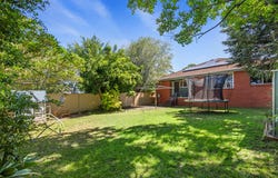 27 Beale Crescent, Peakhurst, NSW 2210