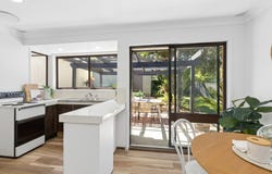 11 Darryl Road, Wyoming, NSW 2250