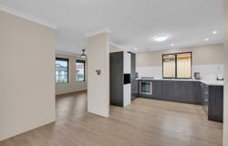 12 Stratford Rd, Bertram, WA 6167