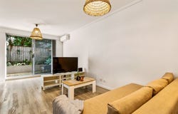 B4/31-37 Pacific Parade, Dee Why, NSW 2099