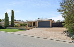 5 Burtonia Place, Canning Vale, WA 6155