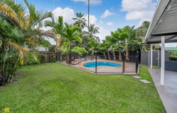 77 Bathurst Drive, Bentley Park, Qld 4869