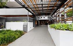 209/125 Station Road, Indooroopilly, Qld 4068