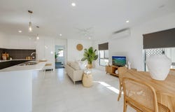 43 Golf View, Coral Cove, Qld 4670
