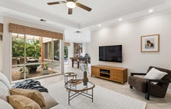 4 Spencer Court, Mawson Lakes, SA 5095