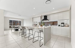 10 Granite Street, Banya, Qld 4551