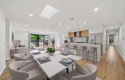 1/4 Jindivik Place, Scullin, ACT 2614