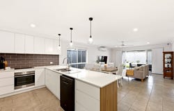 69 Splendid Parade, Narangba, Qld 4504