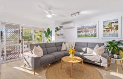 9/34 Chelsea Avenue, Broadbeach, Qld 4218