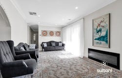1/2 Dawn Avenue, Dandenong, Vic 3175