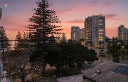505/372 Marine Parade, Labrador, Qld 4215