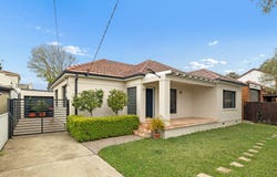 3 Illawarra Parade, Beverly Hills, NSW 2209