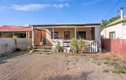 32 King Street, South Boulder, WA 6432