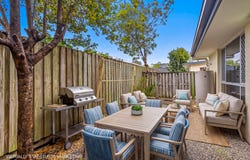 3/136 Central Street, Labrador, Qld 4215