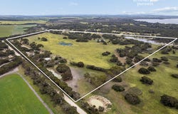 29 Min Oil Road, Nepean Bay, SA 5223