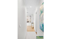 24 Loon Drive, Williams Landing, Vic 3027