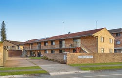 7/12 Duet Drive, Mermaid Waters, Qld 4218