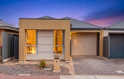 8 Wattle Court, Seaford, SA 5169