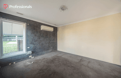 1 Sampson Crescent, Bomaderry, NSW 2541