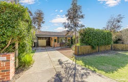 11 Kembla Street, Kelmscott, WA 6111