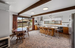 1 Berkeley Court, Miandetta, Tas 7310