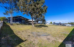 17 Sea Lace Place, Bega, NSW 2550