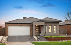 10 Ostend Crescent, Point Cook, Vic 3030
