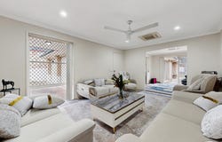 20 Mannix Place, Forest Lake, Qld 4078