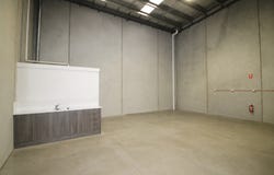 4 Carpenter Close, Cranbourne West, Vic 3977