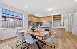 5 Balcony Street, Pakenham, Vic 3810