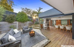 8 McFarlane Court, Lysterfield, Vic 3156