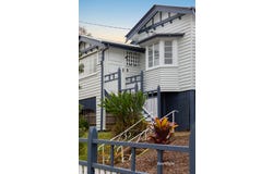 31 PINE MOUNTAIN ROAD, North Ipswich, Qld 4305