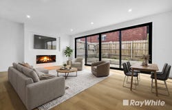 2/30 Rathgar Road, Lysterfield, Vic 3156
