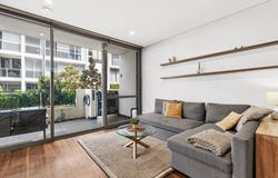 7/2 Moreau Parade, East Perth, WA 6004