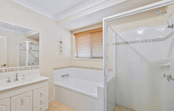 5 Poinciana Place, Gracemere, Qld 4702