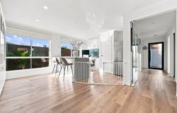7 Cambridge Close, Cranbourne East, Vic 3977