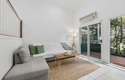 Unit 13/35 Miawela Street, Seven Hills, Qld 4170