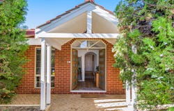 4 Lamond Close, Kinross, WA 6028