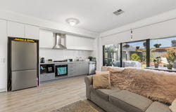 18 Beatrice Walk, Mansfield Park, SA 5012