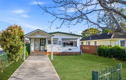 11 Blanche Street, Minto, NSW 2566