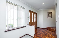 8 Lathyrus Mews, Woodvale, WA 6026