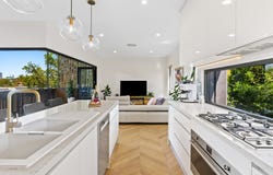 2/8 Wilson Street, Labrador, Qld 4215